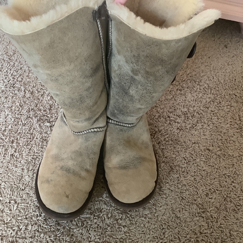 Brown Button Uggs - image 6